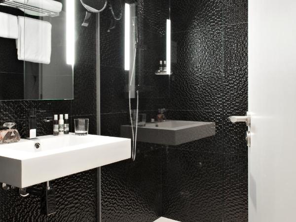 Hôtel Le Rohan, centre Cathédrale : photo 7 de la chambre chambre double supérieure