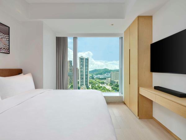 Doubletree By Hilton Shenzhen Airport Residences : photo 1 de la chambre résidence 2 chambres lit king-size