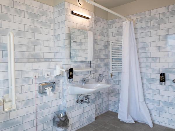 a&o München Hackerbrücke : photo 2 de la chambre chambre 6 lits