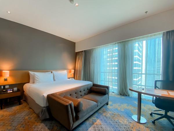 JS Luwansa Hotel & Convention Center : photo 5 de la chambre chambre club premier