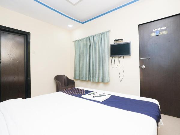 Hotel Om Residency : photo 3 de la chambre chambre double deluxe