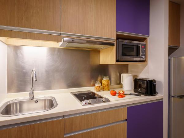 Citadines Sukhumvit 16 Bangkok : photo 10 de la chambre appartement de luxe 1 chambre