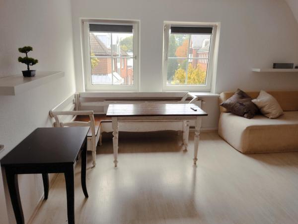 Excellent Hotel Hamburg : photo 1 de la chambre chambre familiale avec balcon