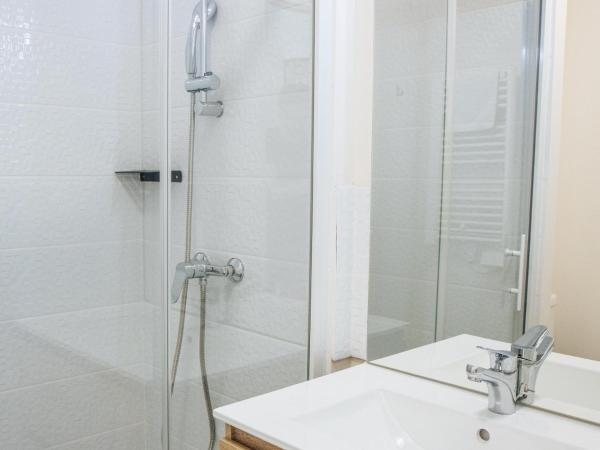 Twenty Business Flats Béziers : photo 5 de la chambre chambre double standard