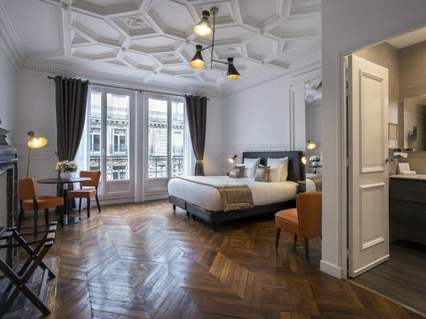 Vestay George V : photo 1 de la chambre suite junior avec balcon