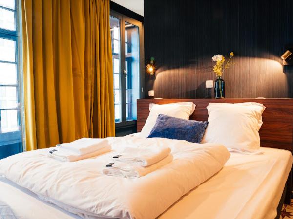 Gran Hotel De Passage : photo 1 de la chambre chambre triple avec salle de bains privative