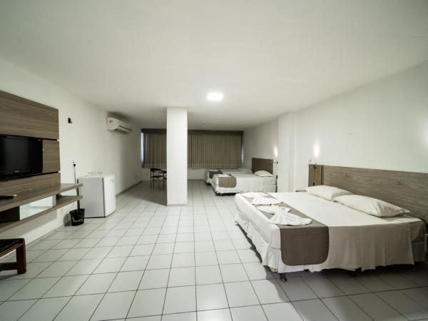 Hotel Praia Mar : photo 8 de la chambre chambre quadruple standard