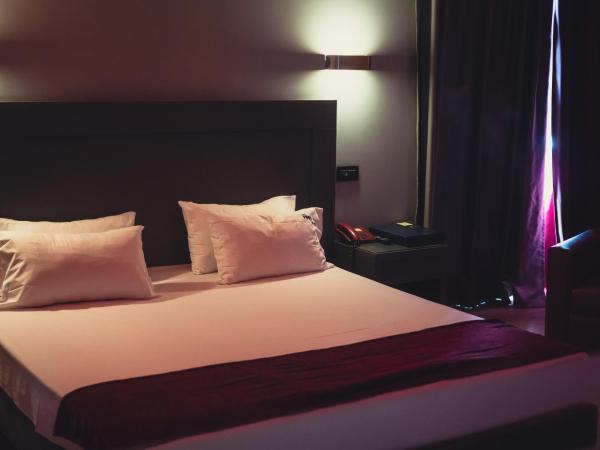 Pines Hotel : photo 6 de la chambre chambre double deluxe avec balcon