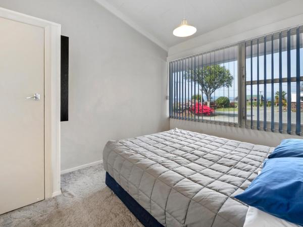 Jack & Di's Lakefront Motel : photo 6 de la chambre appartement 2 chambres - vue sur lac