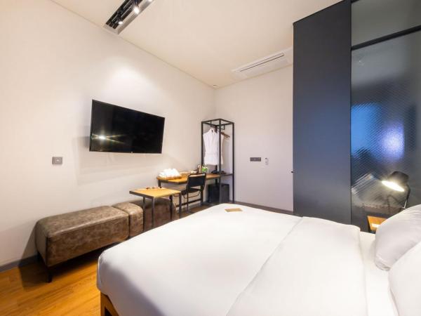 Hotel The Artist Yeonsinnae : photo 2 de la chambre chambre double standard