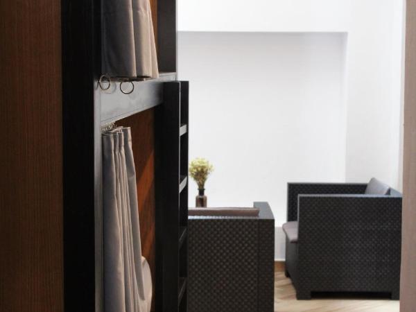 La Banda Rooftop Hostel : photo 5 de la chambre bed in 4-bed female deluxe dormitory room with private bathroom