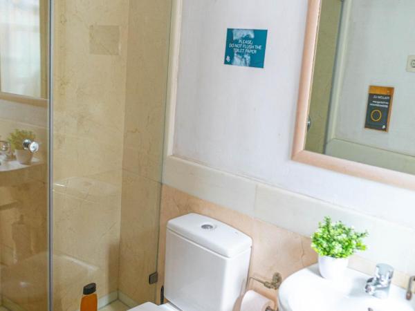 La Banda Rooftop Hostel : photo 4 de la chambre bed in 4-bed mixed deluxe dormitory room with private bathroom