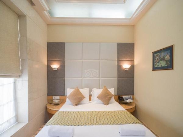 Regent Hotel : photo 7 de la chambre chambre lit king-size deluxe