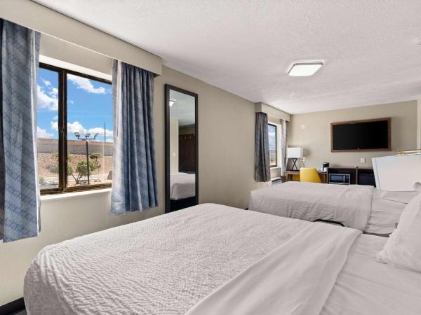 Days-Inn by Wyndham Albuquerque I-25 : photo 2 de la chambre chambre 2 lits queen-size - non-fumeurs