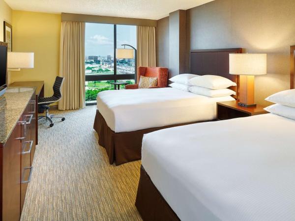 DoubleTree by Hilton San Antonio Airport : photo 2 de la chambre chambre double avec 2 lits doubles - non-fumeurs