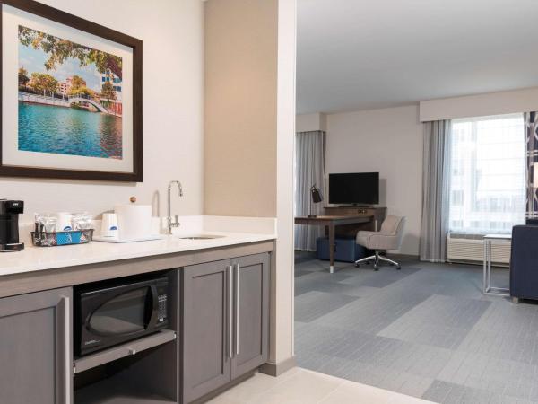 Hampton Inn & Suites Indianapolis-Keystone, IN : photo 3 de la chambre king studio - mobility and hearing access/non-smoking