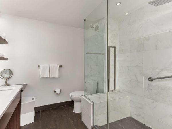 The Art Hotel Denver, Curio Collection by Hilton : photo 10 de la chambre chambre lit king-size