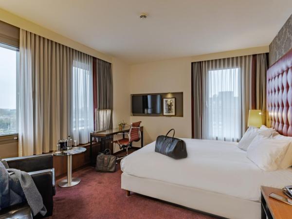 Crowne Plaza Amsterdam - South, an IHG Hotel : photo 4 de la chambre chambre standard d'angle lit king-size