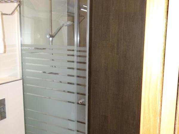 Pensión O Códice : photo 6 de la chambre chambre lits jumeaux