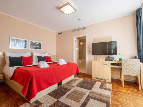 Amarilis : photo 1 de la chambre chambre double ou lits jumeaux supérieure avec terrasse