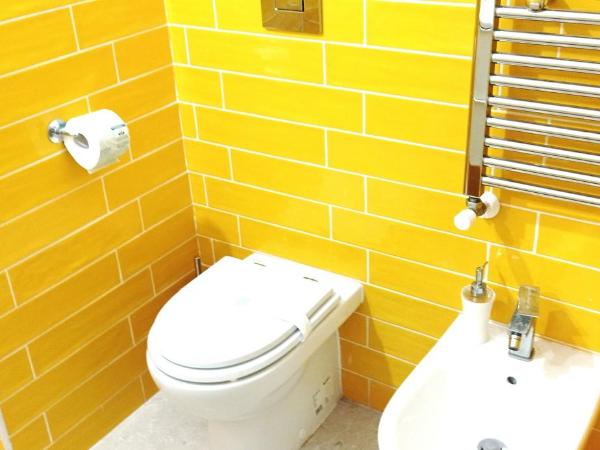 Napoletando b&b : photo 9 de la chambre appartement - rez-de-chaussée