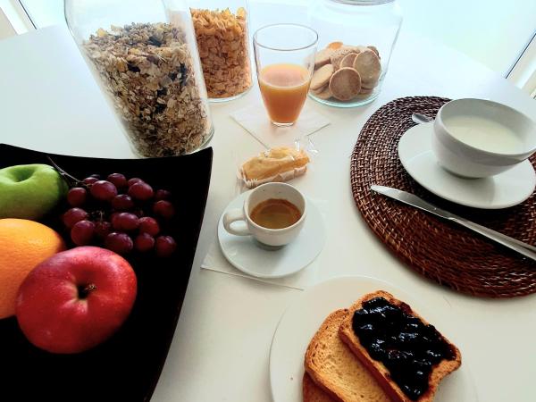 Gaia Suites : photo 8 de la chambre chambre familiale avec salle de bains privative