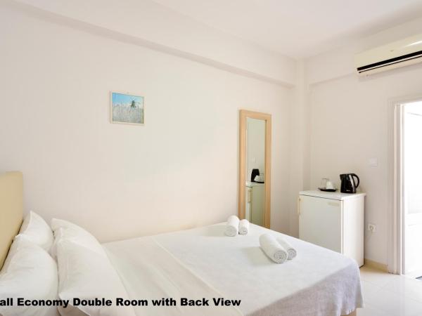 Katerina Rooms for Rent : photo 2 de la chambre chambre double Économique