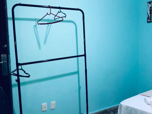 Pousada Biribiri : photo 3 de la chambre chambre double Économique avec salle de bains commune