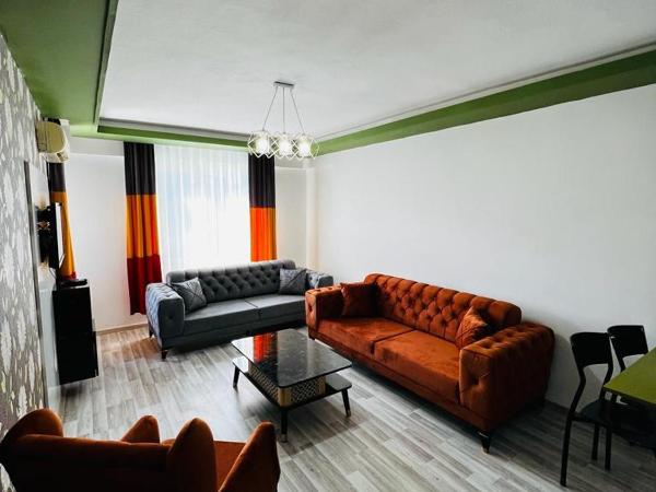 Alanya Damlataş Apart : photo 4 de la chambre suite familiale avec balcon