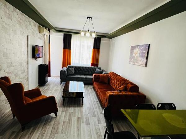 Alanya Damlataş Apart : photo 8 de la chambre suite familiale avec balcon