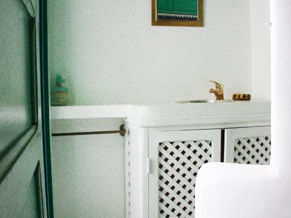 Riad Dar Nael : photo 5 de la chambre chambre double deluxe avec douche