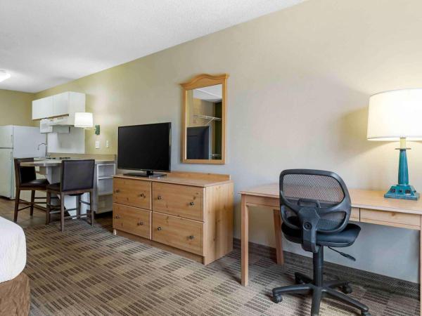 Extended Stay America Suites - Houston - Galleria - Uptown : photo 3 de la chambre studio lit king-size - non-fumeurs