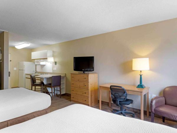 Extended Stay America Suites - Houston - Galleria - Uptown : photo 2 de la chambre studio avec 2 lits queen-size – non-fumeurs