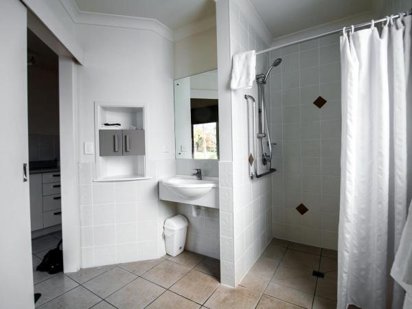 Ripple Rotorua : photo 6 de la chambre superior studio with outdoor hot tub