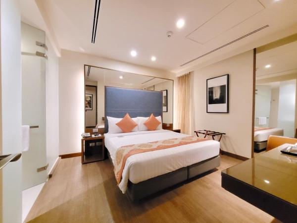 On 8 Sukhumvit Nana Bangkok by Compass Hospitality : photo 3 de la chambre chambre lit king-size deluxe amber 