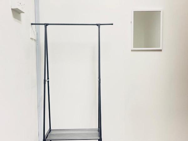 AK Greenrise Meru : photo 3 de la chambre chambre lit queen-size avec salle de bains commune