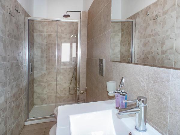 Residenza Flegrea : photo 8 de la chambre appartement avec balcon