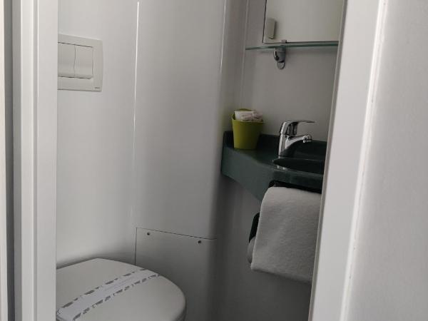 Atipik Hôtel : photo 5 de la chambre chambre simple standard - 9 m²