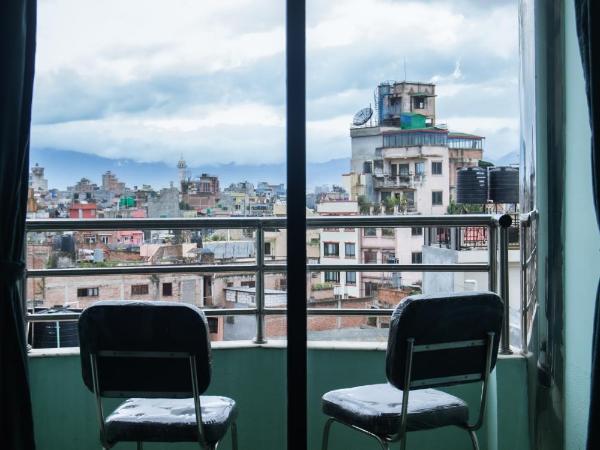 Yaksa Hotel Pvt. Ltd. : photo 8 de la chambre chambre double ou lits jumeaux deluxe avec balcon