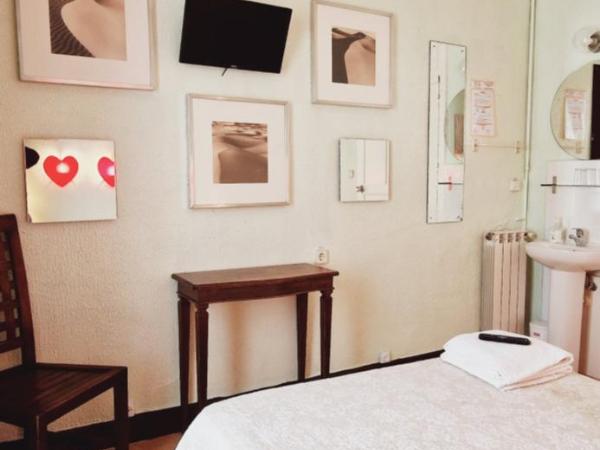 Casa de Huespedes Dolce Vita : photo 5 de la chambre chambre double avec salle de bains commune