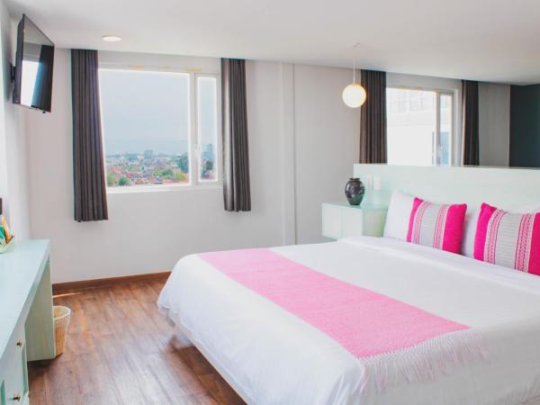 Hotel Fontan Reforma Centro Historico : photo 5 de la chambre suite supérieure lit king-size