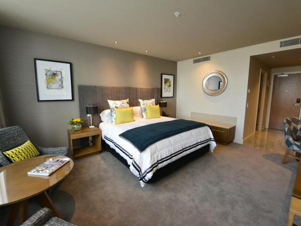 Distinction Dunedin Hotel : photo 2 de la chambre chambre lit king-size supérieure