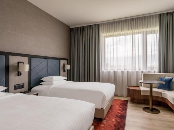 Geneva Marriott Hotel : photo 2 de la chambre chambre lits jumeaux deluxe