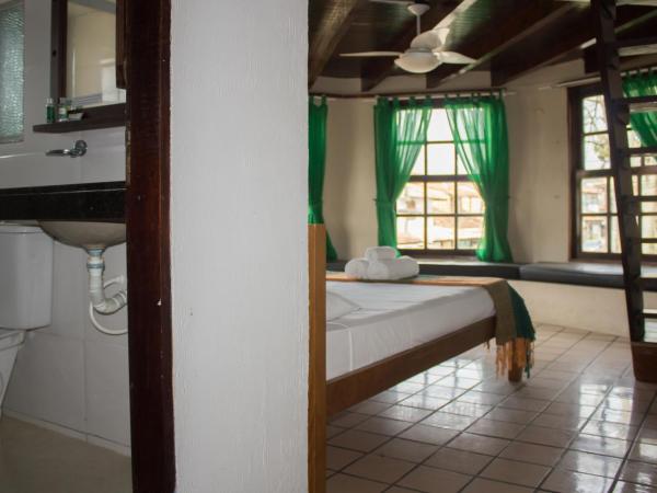 Pousada Casa da Pedra : photo 3 de la chambre chambre quadruple classique