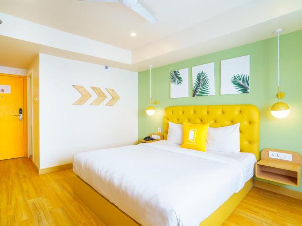 Bloom Hotel - Cyber Towers : photo 1 de la chambre chambre lit king-size standard