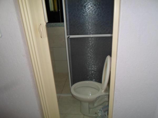 Assel Pousada Xaxim : photo 5 de la chambre chambre familiale avec salle de bains