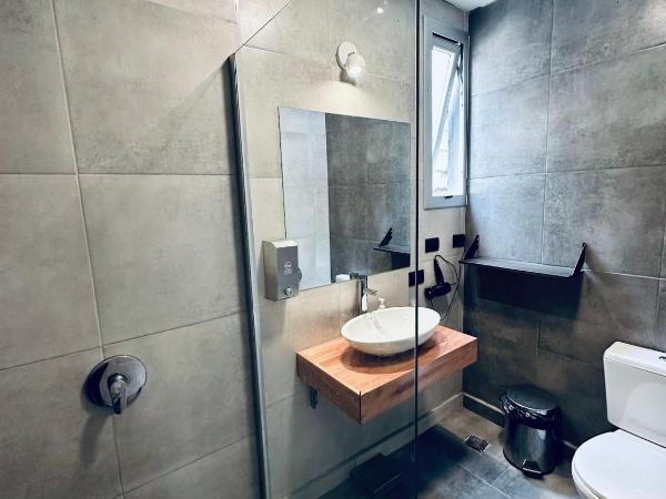 Gorilla Hostel : photo 9 de la chambre lit dans dortoir mixte de 6 lits