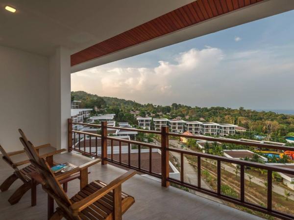 Phi Phi Mountain Beach Resort SHA Certified : photo 6 de la chambre chambre de luxe - vue sur piscine