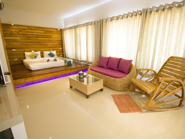 Good Times Resort Kanchanaburi : photo 2 de la chambre chambre double deluxe - vue sur rivière