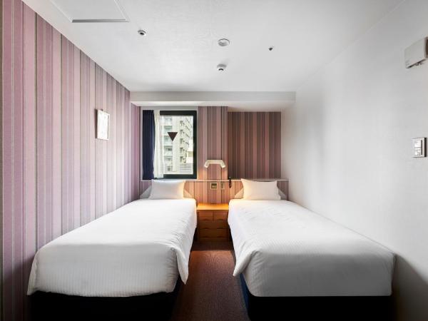 Hotel Morning Box Osaka Shinsaibashi : photo 1 de la chambre chambre lits jumeaux standard avec salle de bains commune
